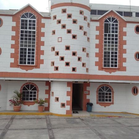 Hotel Casa Blanca Исмикилпан Екстериор снимка